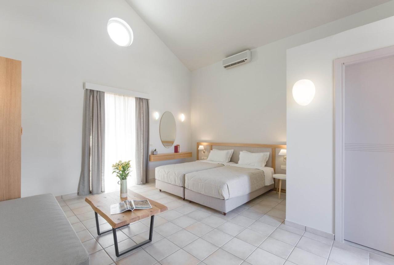 كاتو ذاراتسو Triton Apartments المظهر الخارجي الصورة