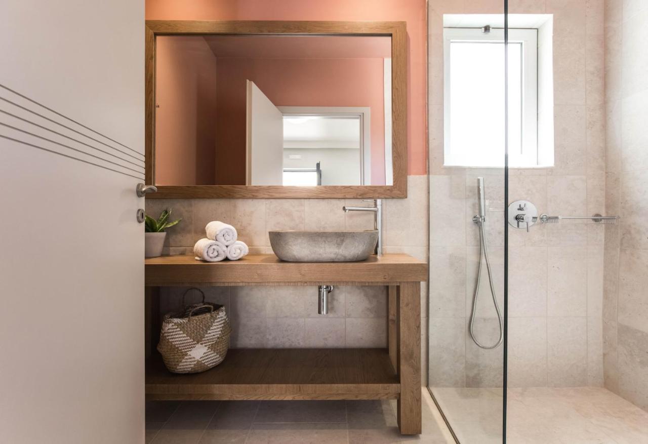 كاتو ذاراتسو Triton Apartments المظهر الخارجي الصورة